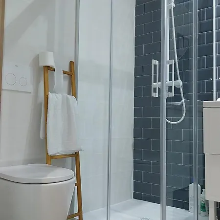 La Mar De At 누에바데엘라네스