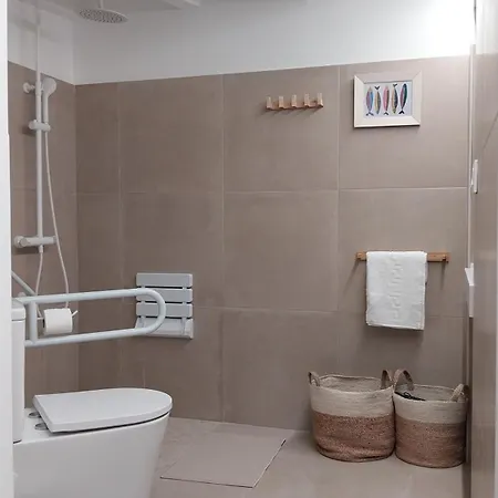 La Mar De At 누에바데엘라네스